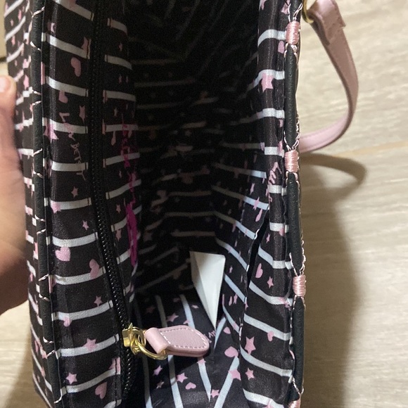 I never use it or need it that why I’m selling it - Picture 2 of 3